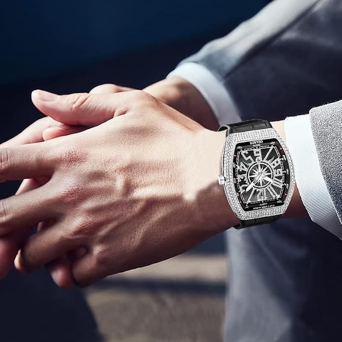 Men's Luxury Skull Face Quartz Watch with Leather Strap
